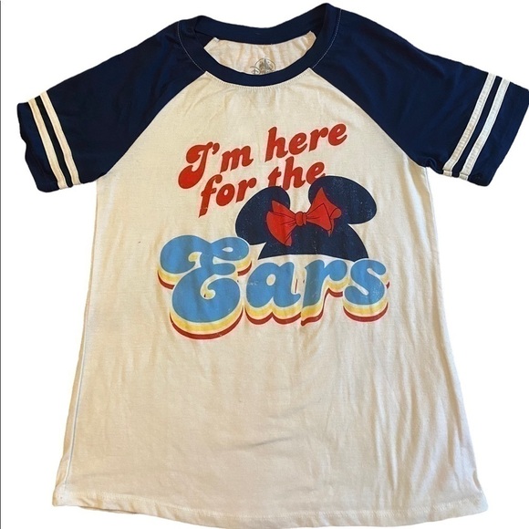 disney Parks Tshirt size Small - Picture 1 of 7